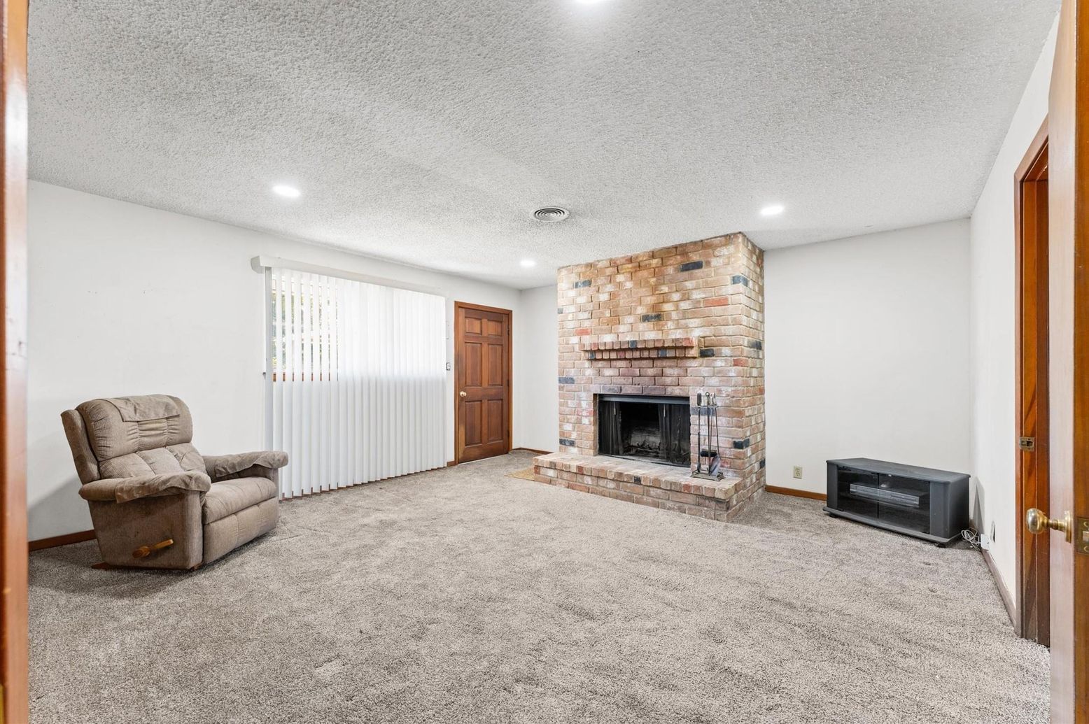 Fireplace, Interior, Recessed Lighting, Stone Walls