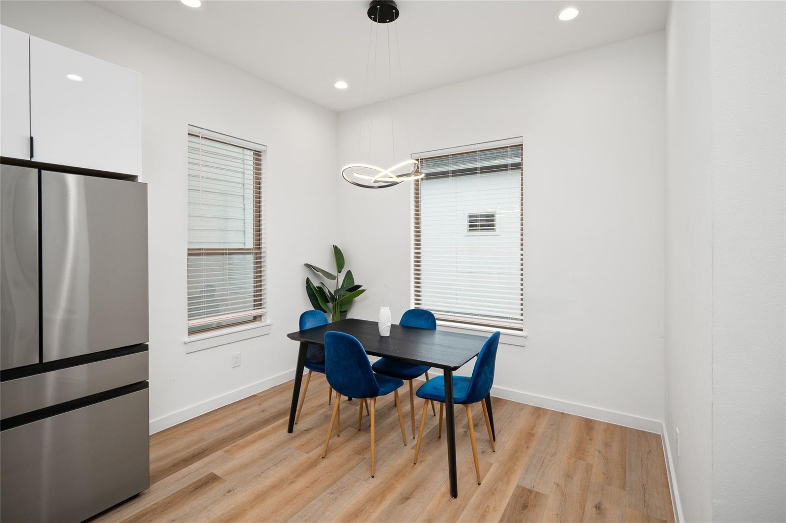Dining room, Interior, Pendant Lights, Recessed Lighting, Wood Texture Flooring