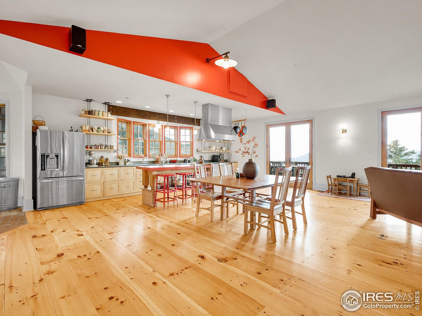 Dining room, Interior, Kitchen, Pendant Lights, Wood Texture Flooring