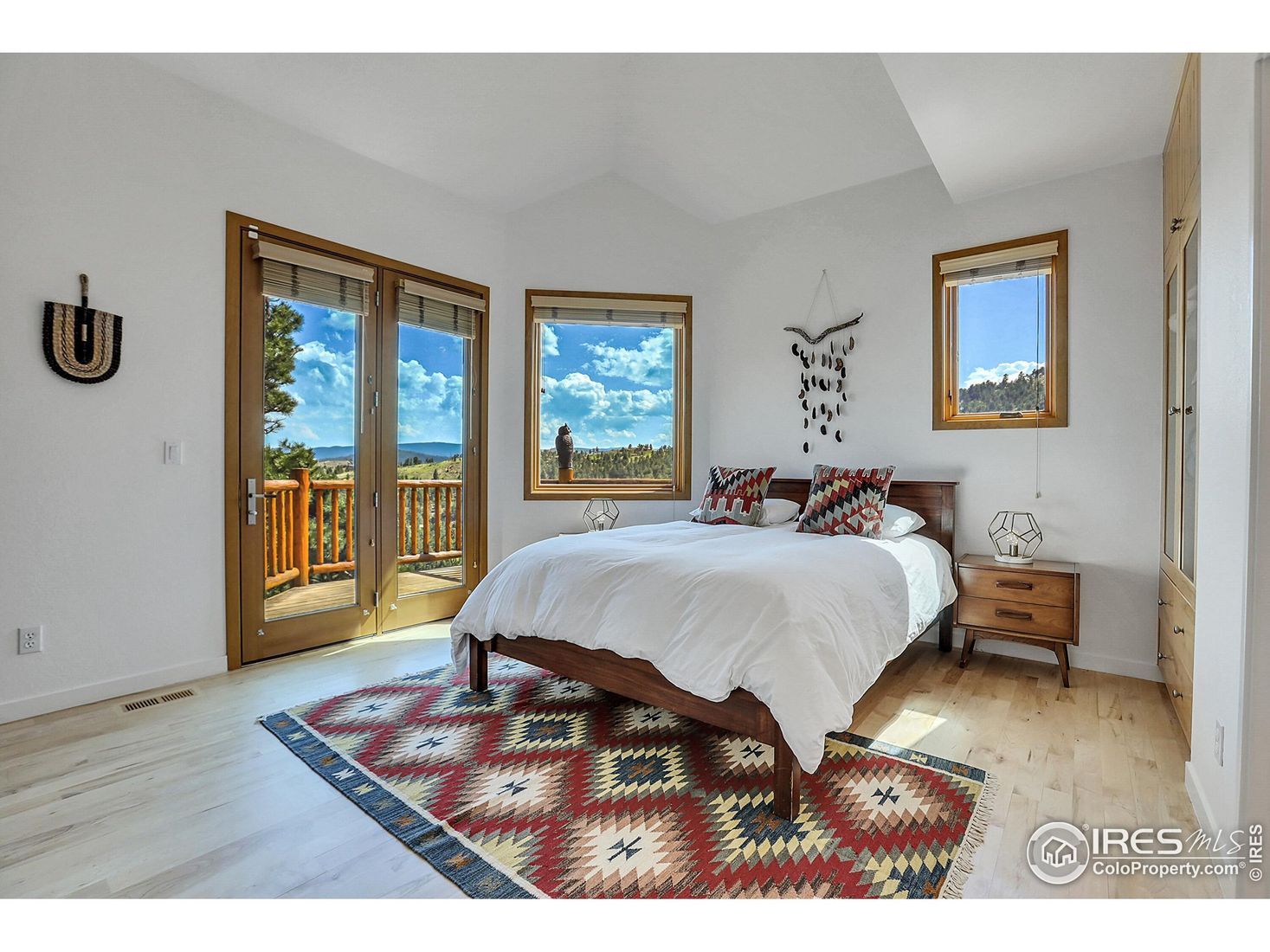 Bedroom, Interior, Water, Wood Texture Flooring