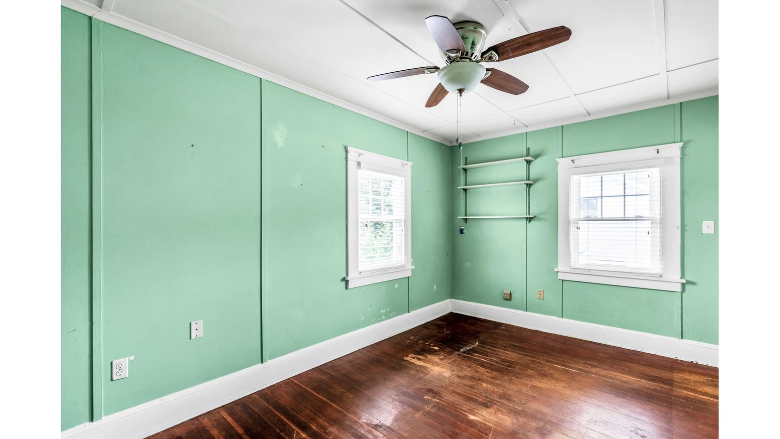 DE Listing image placeholder