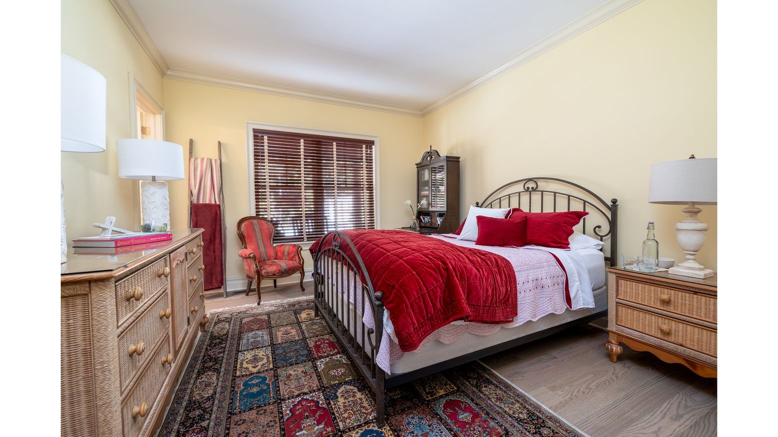 DE Listing image placeholder