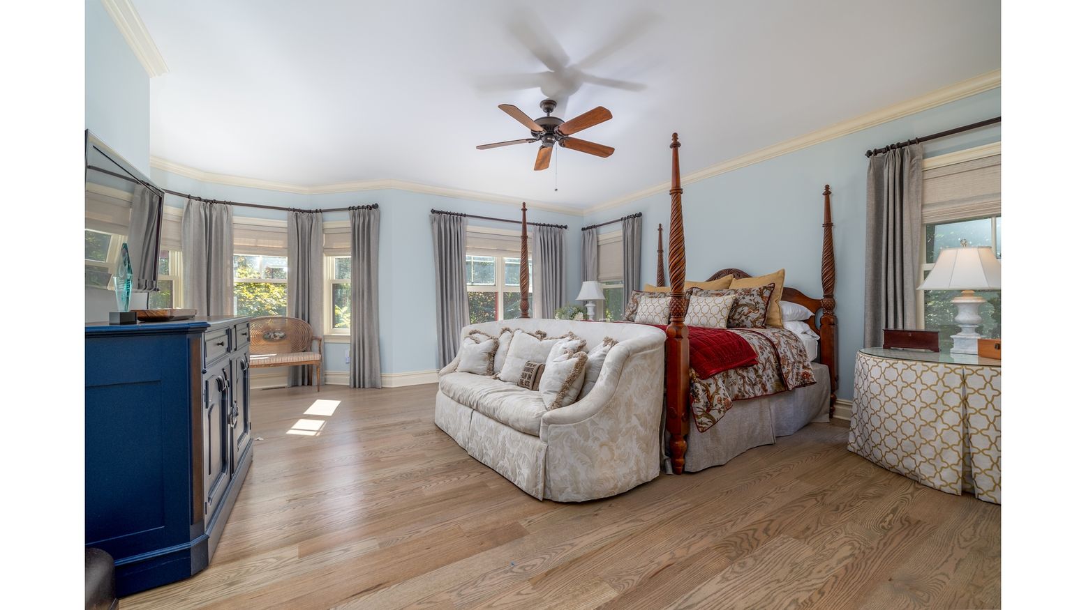 DE Listing image placeholder