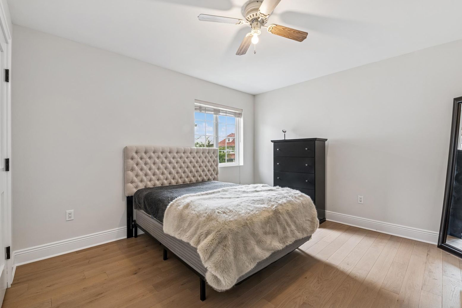 DE Listing image placeholder