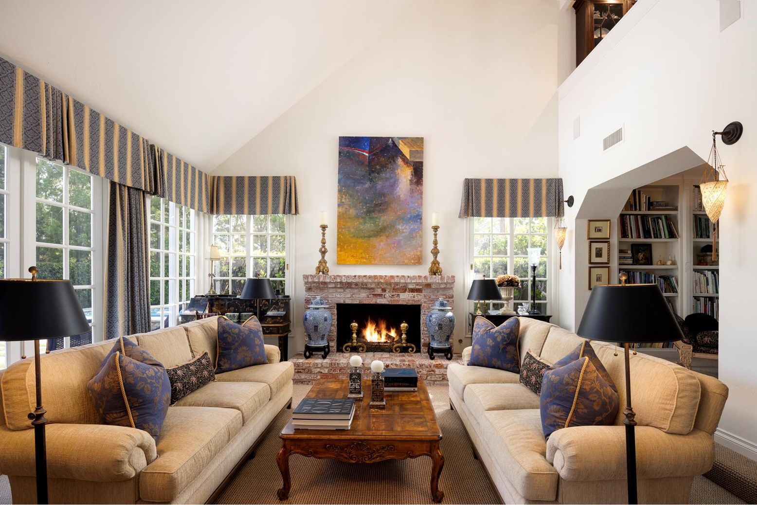 Fireplace, Interior, Living room