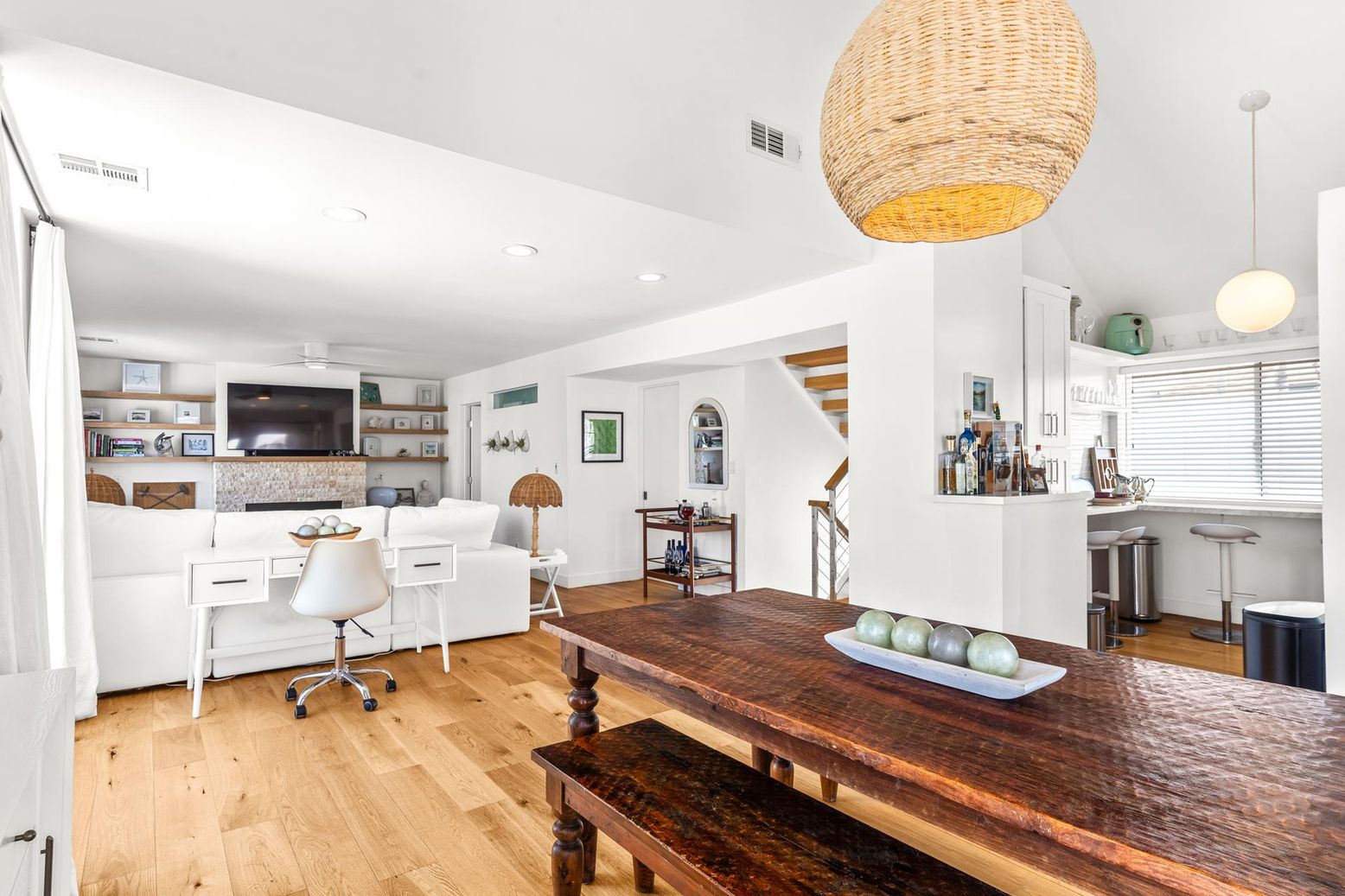 Home Office, Interior, Living room, Pendant Lights, Recessed Lighting, Wood Texture Flooring