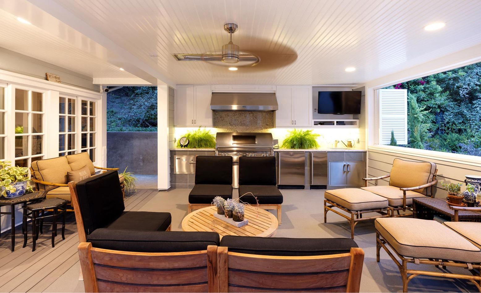 Dining room, Interior, Kitchen, Living room, Recessed Lighting