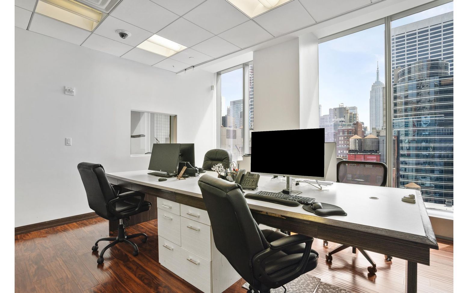 DE Listing image placeholder