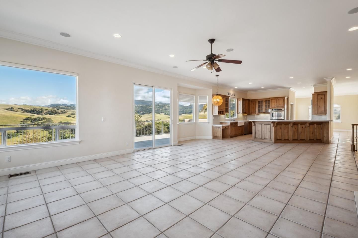 Empty room, Interior, Kitchen, Pendant Lights, Recessed Lighting