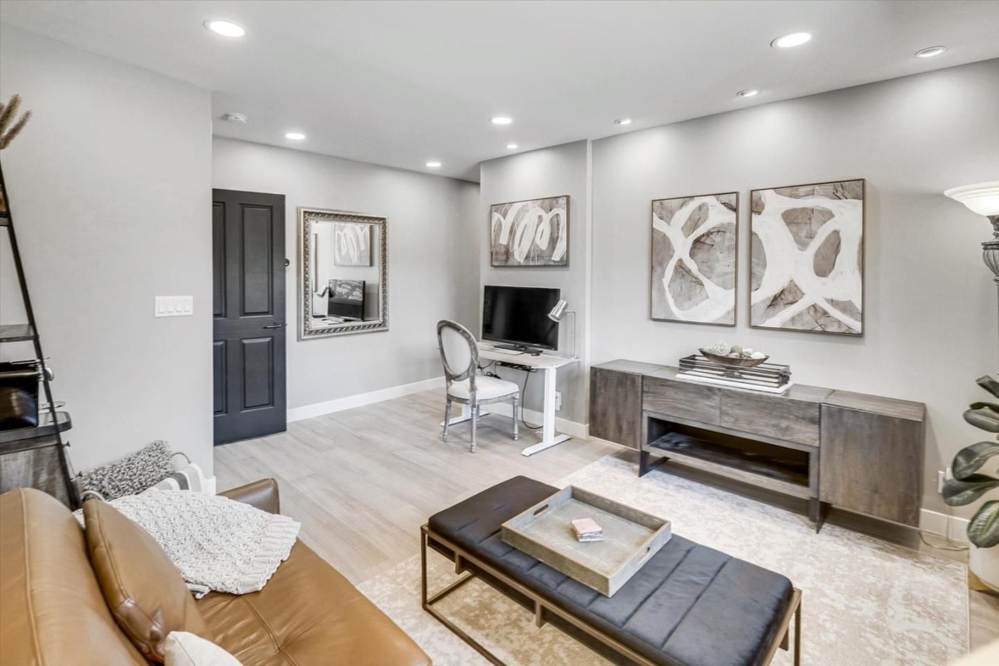 Home Office, Interior, Recessed Lighting, Wood Texture Flooring