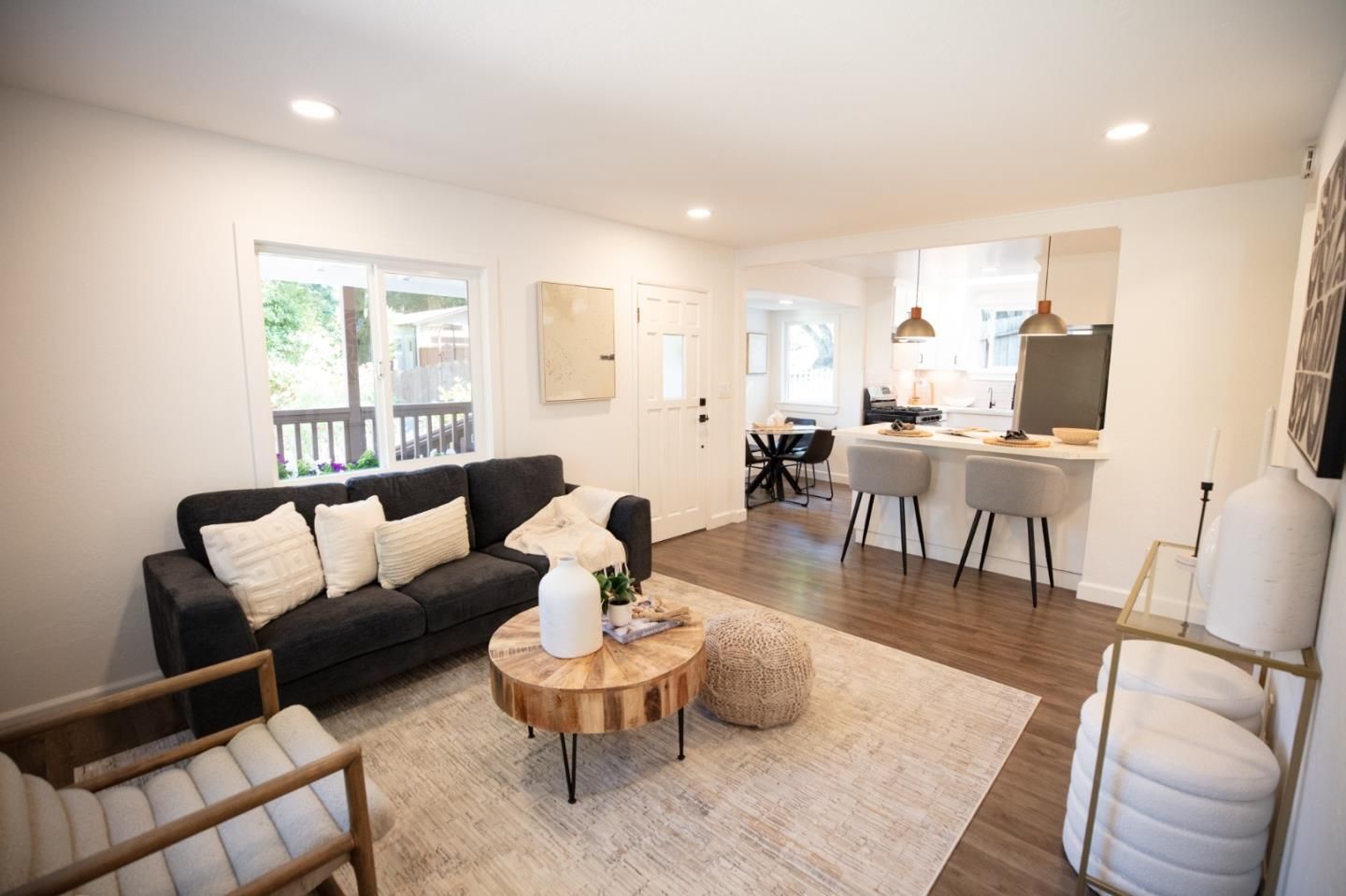 Dining room, Interior, Kitchen, Living room, Pendant Lights, Recessed Lighting, Wood Texture Flooring