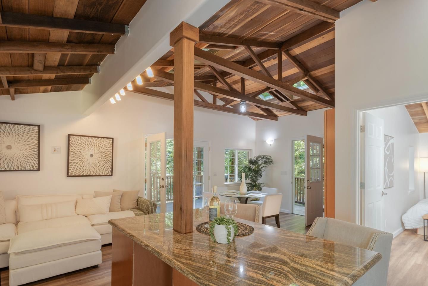 Dining room, Interior, Living room, Wooden Beams, Wooden Ceilings, Wood Texture Flooring