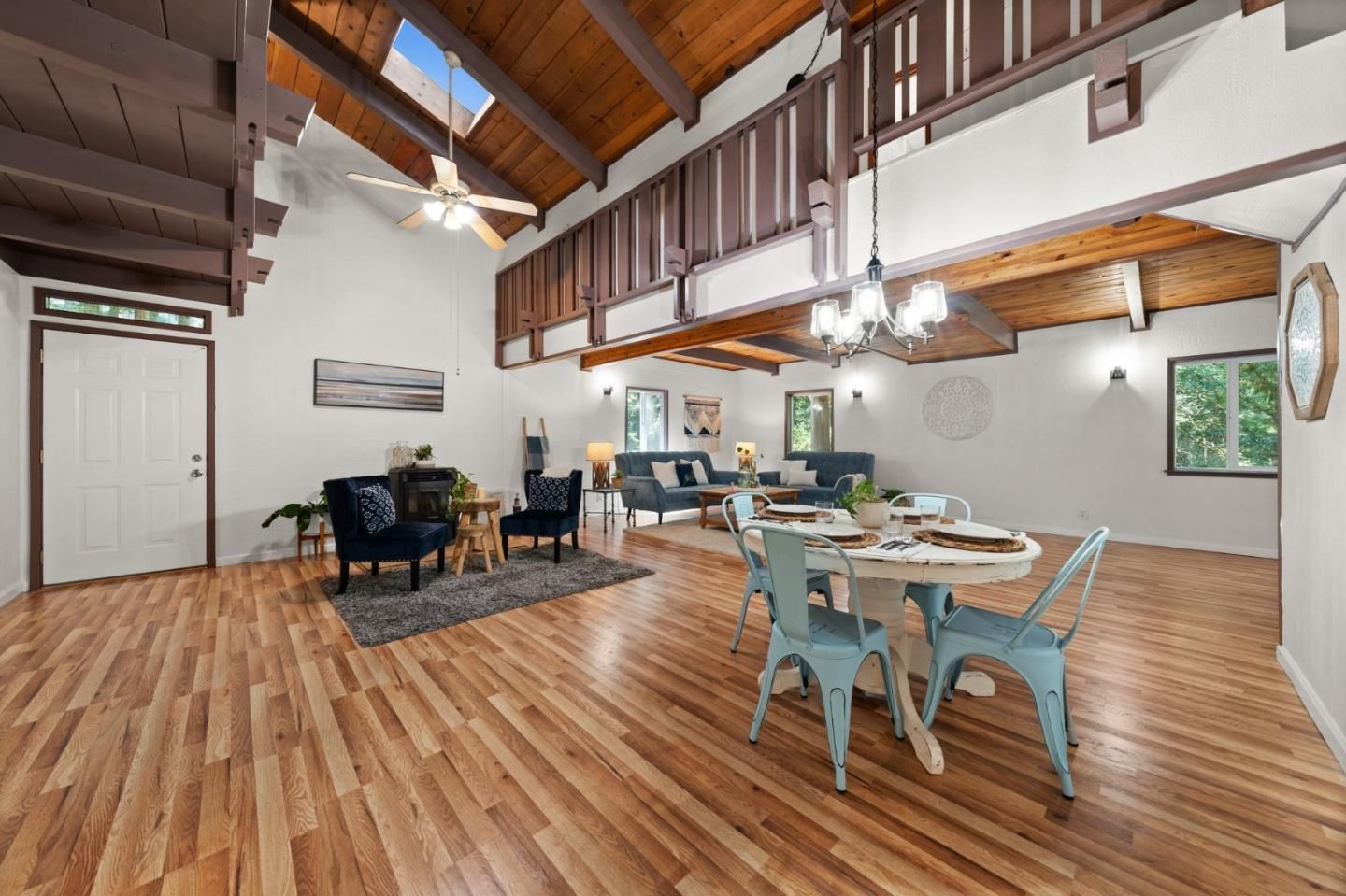 Chandelier, Dining room, Interior, Living room, Wooden Beams, Wooden Ceilings, Wood Texture Flooring