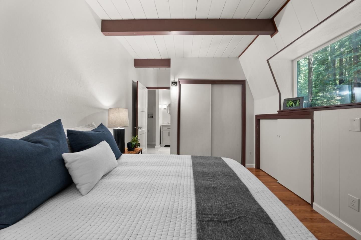 Bedroom, Interior, Wooden Beams, Wood Texture Flooring