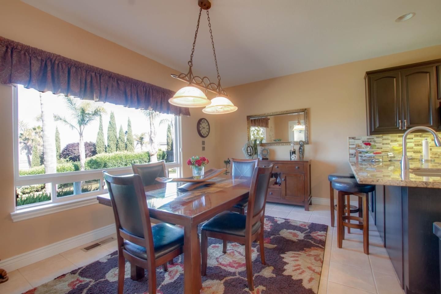Dining room, Interior, Kitchen, Pendant Lights, Recessed Lighting