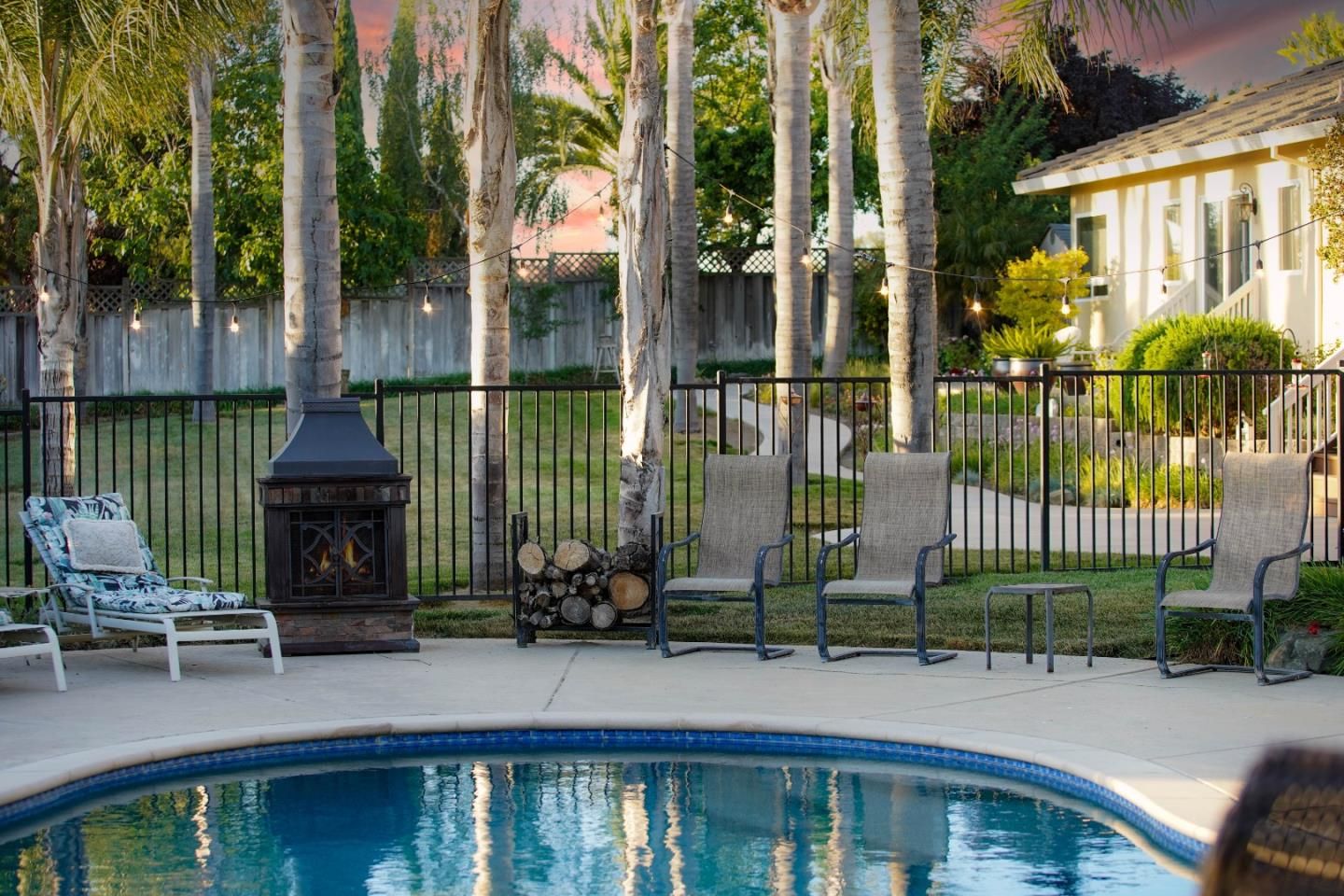 Exterior, Fireplace, Pool