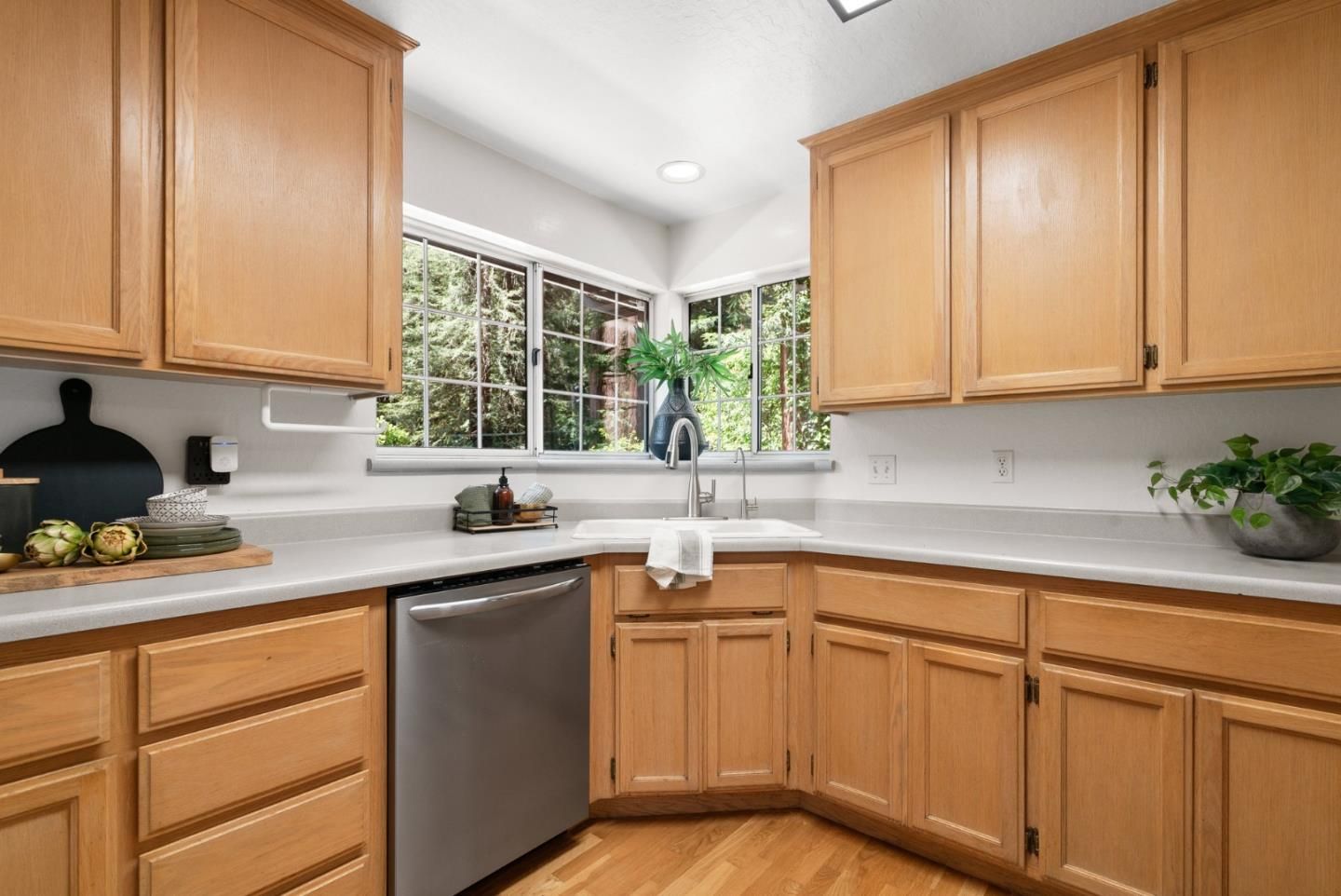 Interior, Kitchen, Recessed Lighting, Wood Texture Flooring