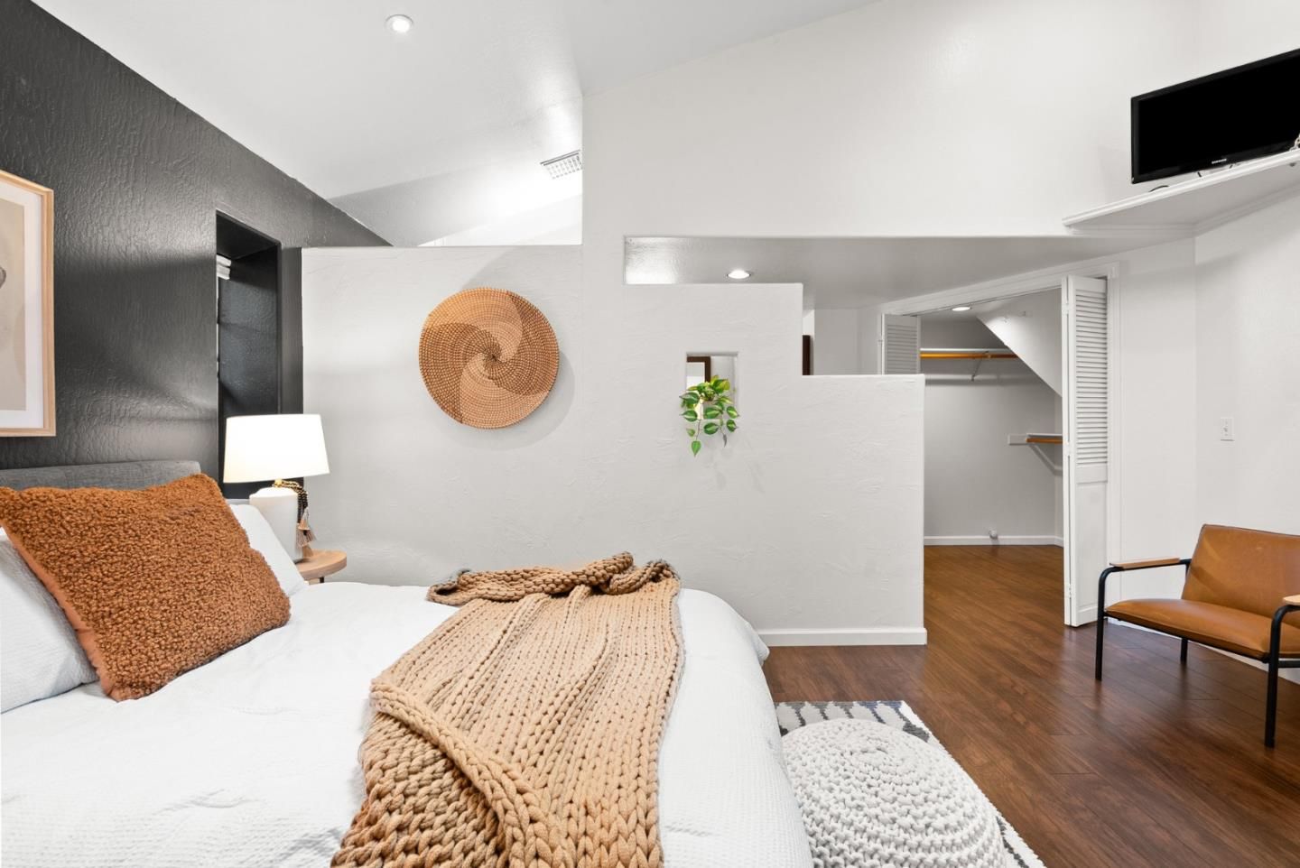 Bedroom, Interior, Recessed Lighting, Wood Texture Flooring