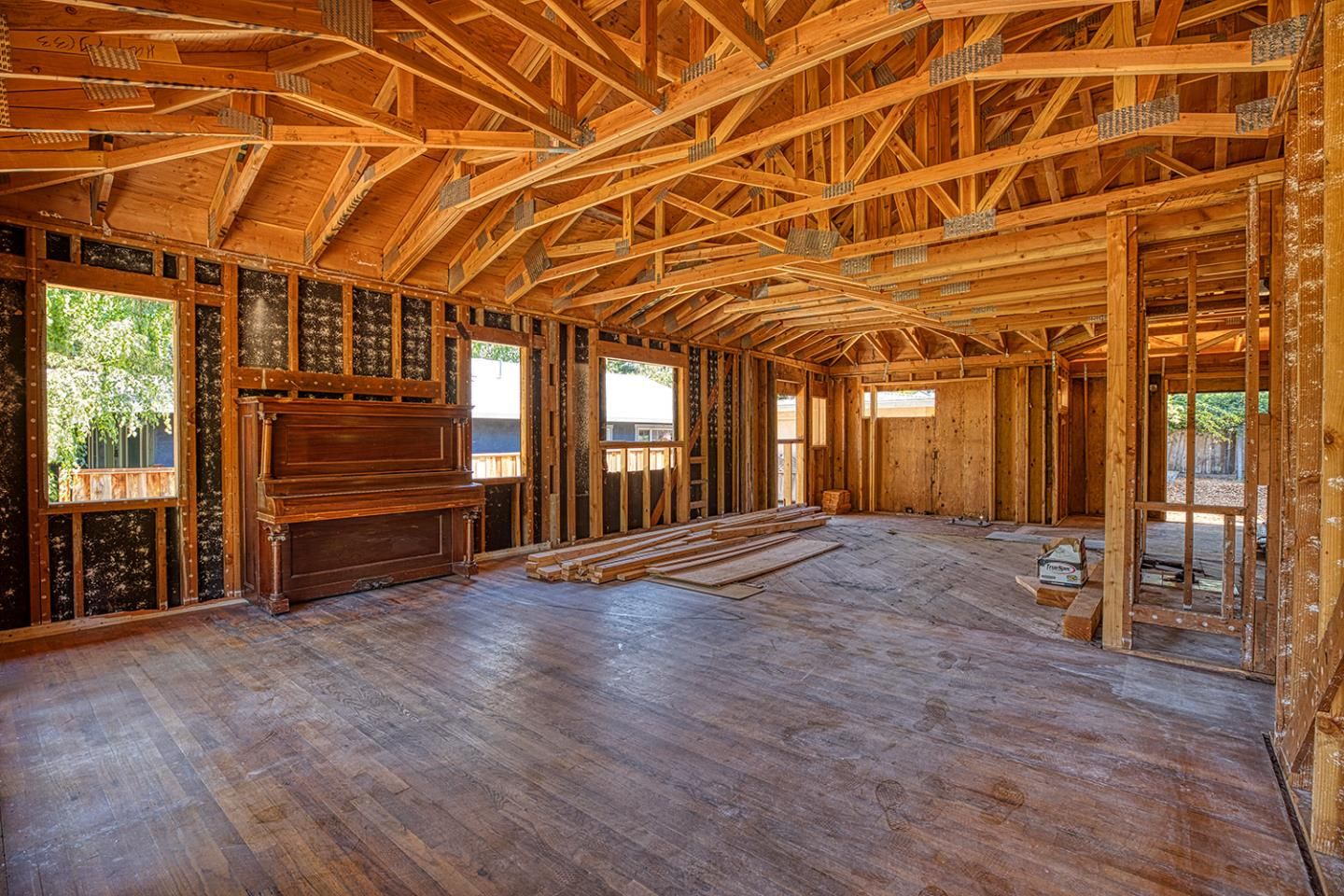Empty room, Interior, Wooden Beams, Wooden Ceilings, Wood Texture Flooring, Wooden Walls