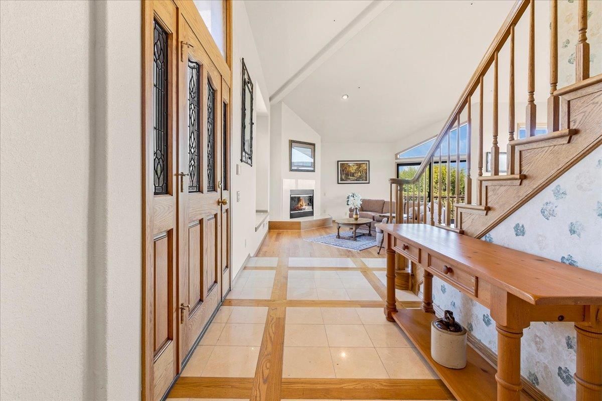 Fireplace, Interior, Recessed Lighting