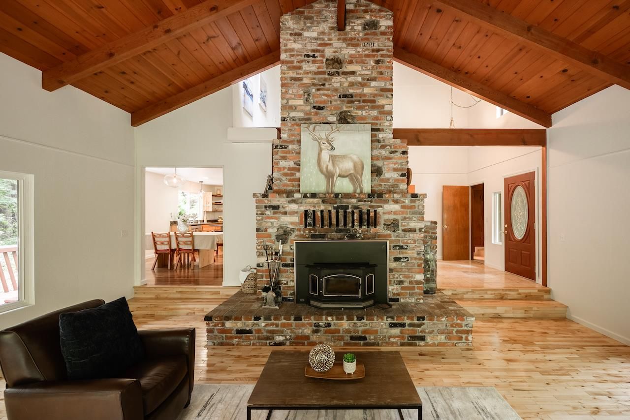 Dining room, Fireplace, Interior, Stone Walls, Wooden Beams, Wooden Ceilings, Wood Texture Flooring
