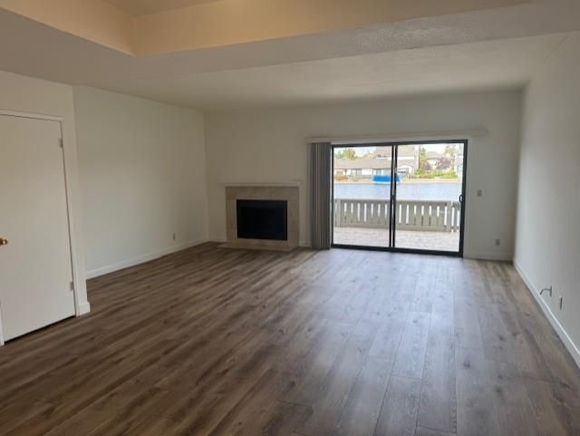 Empty room, Fireplace, Interior, Wood Texture Flooring