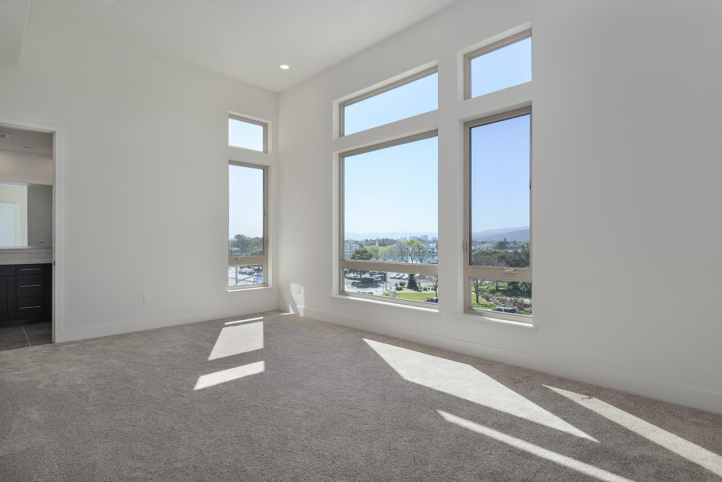 Bathroom, Empty room, Interior, Recessed Lighting