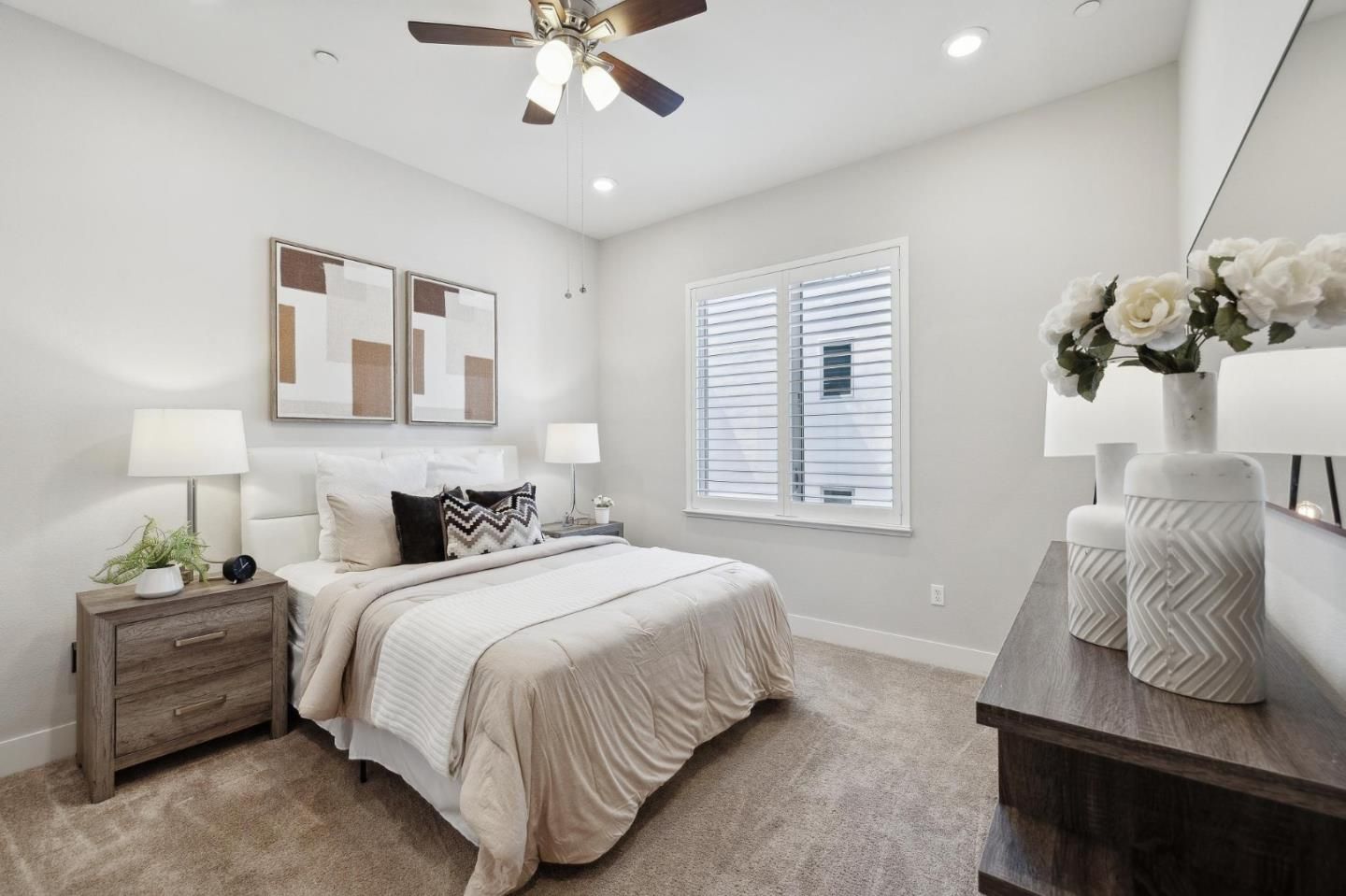 Bedroom, Interior, Recessed Lighting