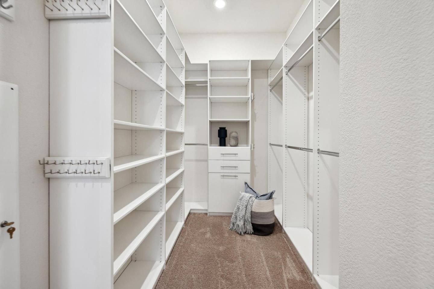 Interior, Recessed Lighting, Walk-in Closets