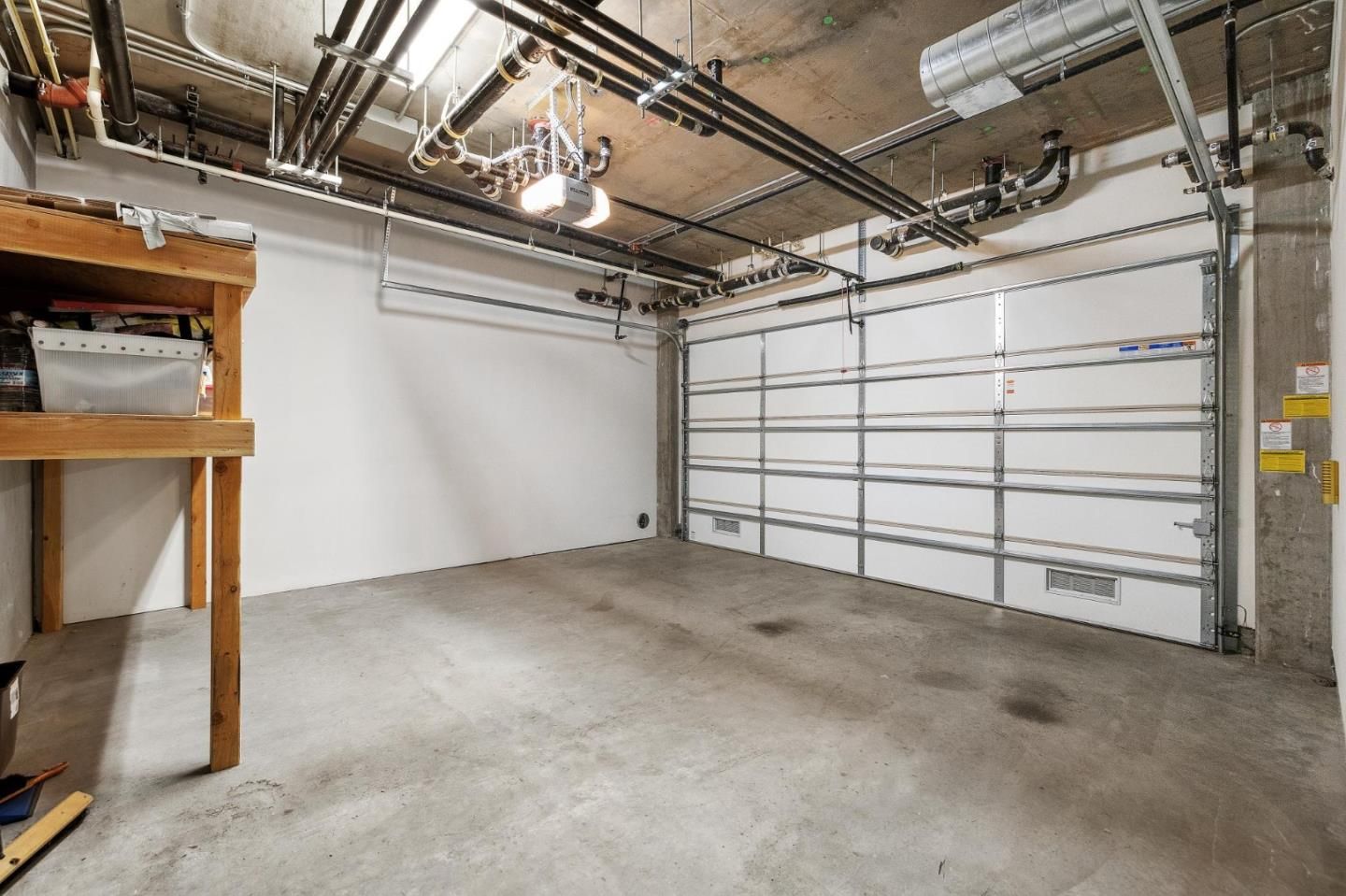 Garage, Interior