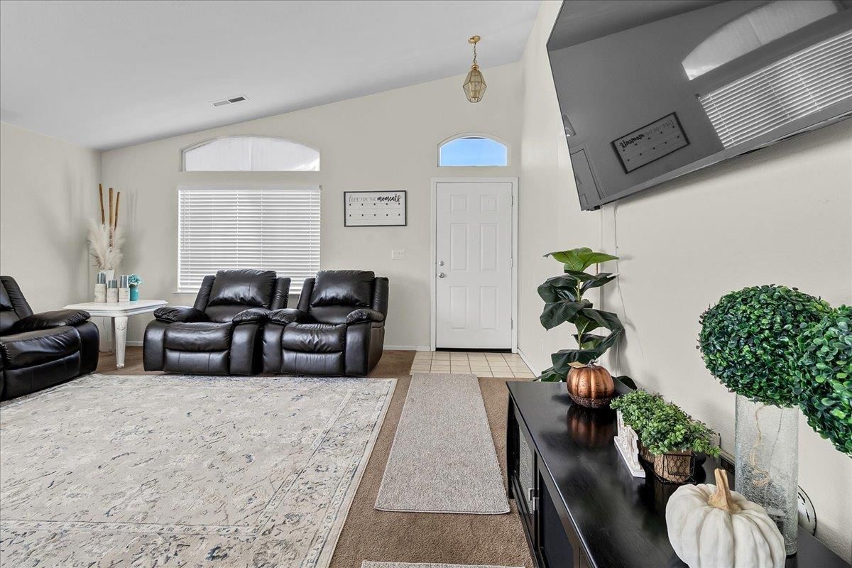 Interior, Living room, Pendant Lights