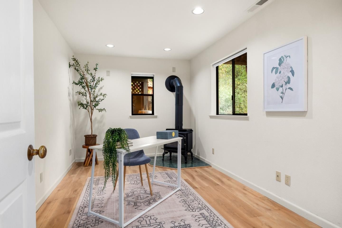 Home Office, Interior, Recessed Lighting, Wood Texture Flooring