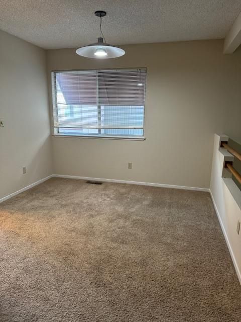 Empty room, Interior, Pendant Lights