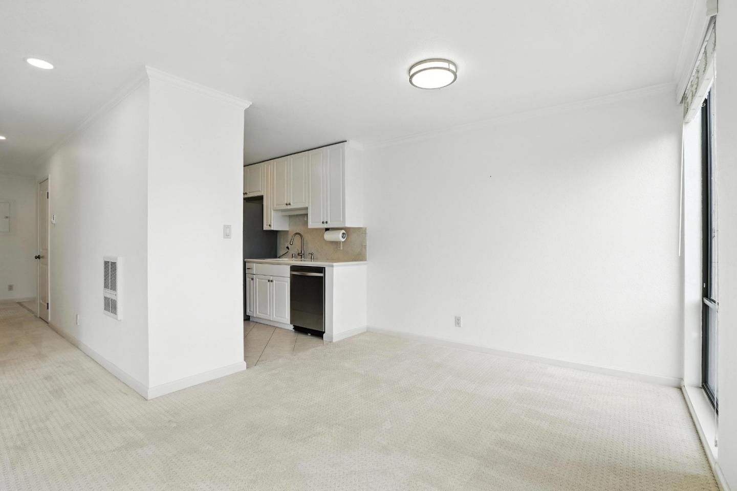 Empty room, Interior, Kitchen, Recessed Lighting