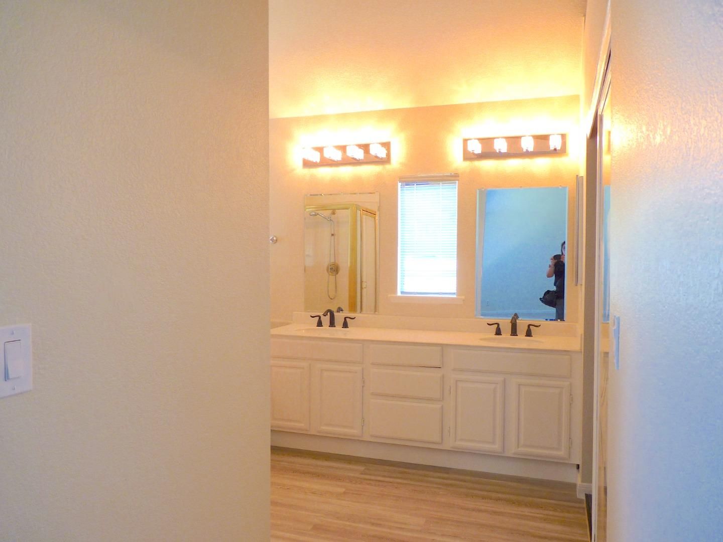 Bathroom, Dual Sink Vanities, Interior, Wood Texture Flooring