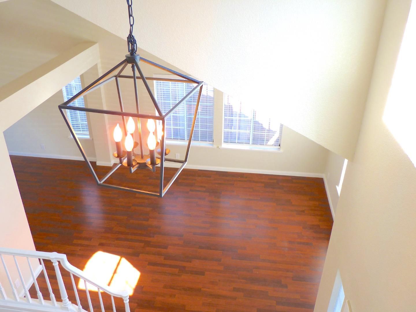 Interior, Pendant Lights, Wood Texture Flooring