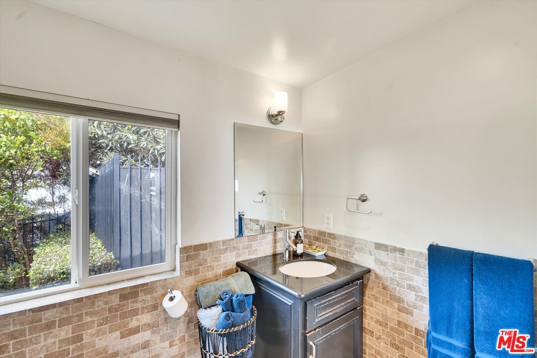 Bathroom, Interior, Stone Walls