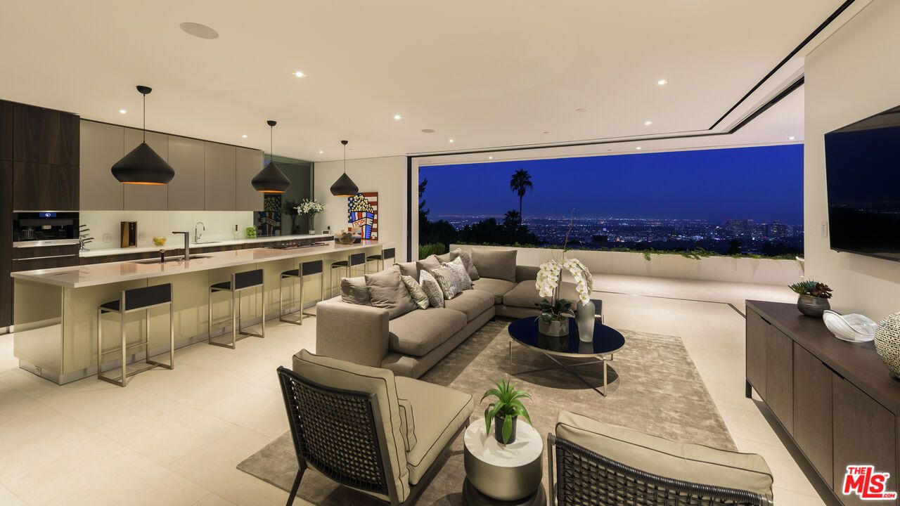 Interior, Kitchen, Living room, Pendant Lights, Recessed Lighting