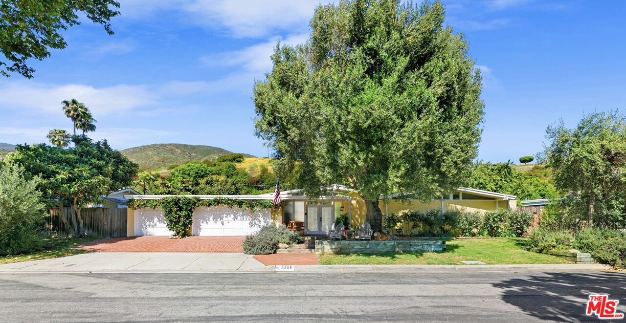 DE Listing image placeholder