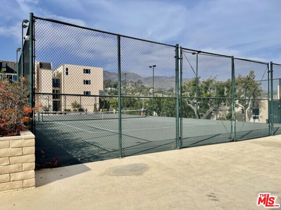 Exterior, Tennis Courts