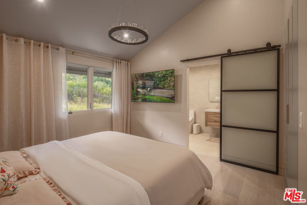 Bedroom, Interior, Pendant Lights, Recessed Lighting, Wood Texture Flooring