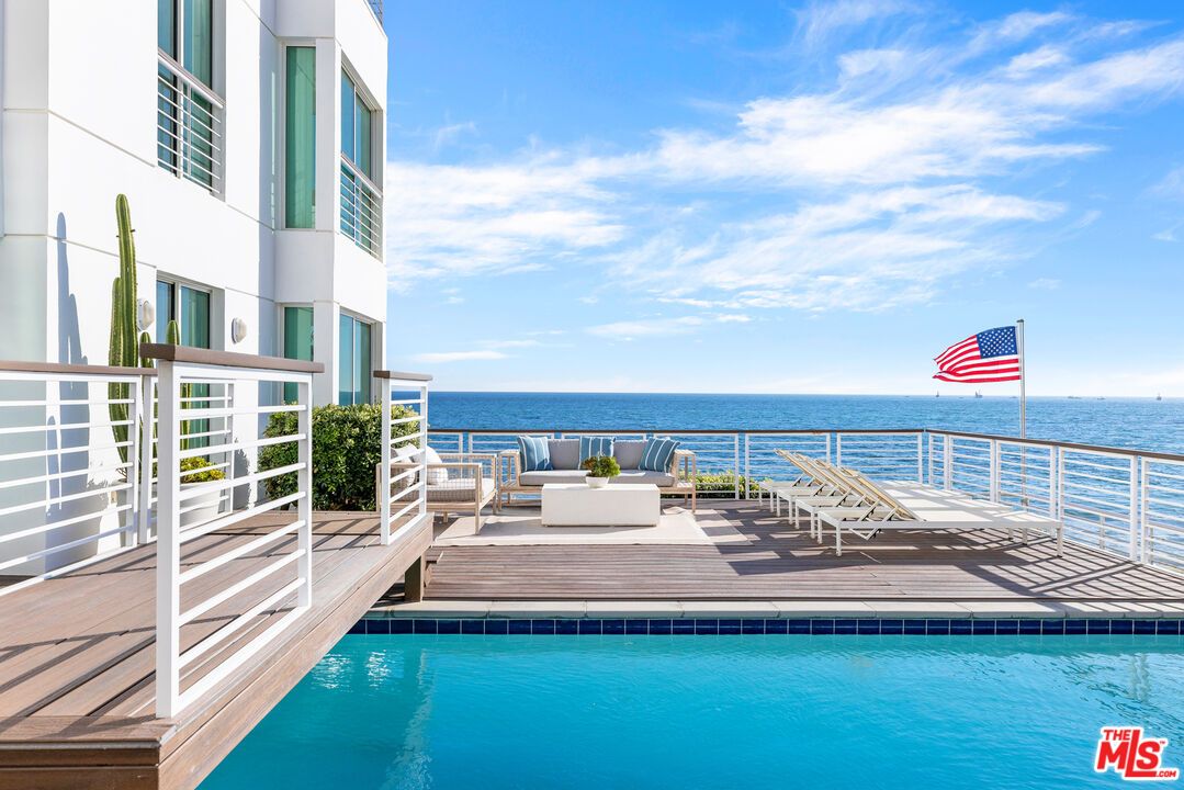 Water, Exterior, Pool, Other