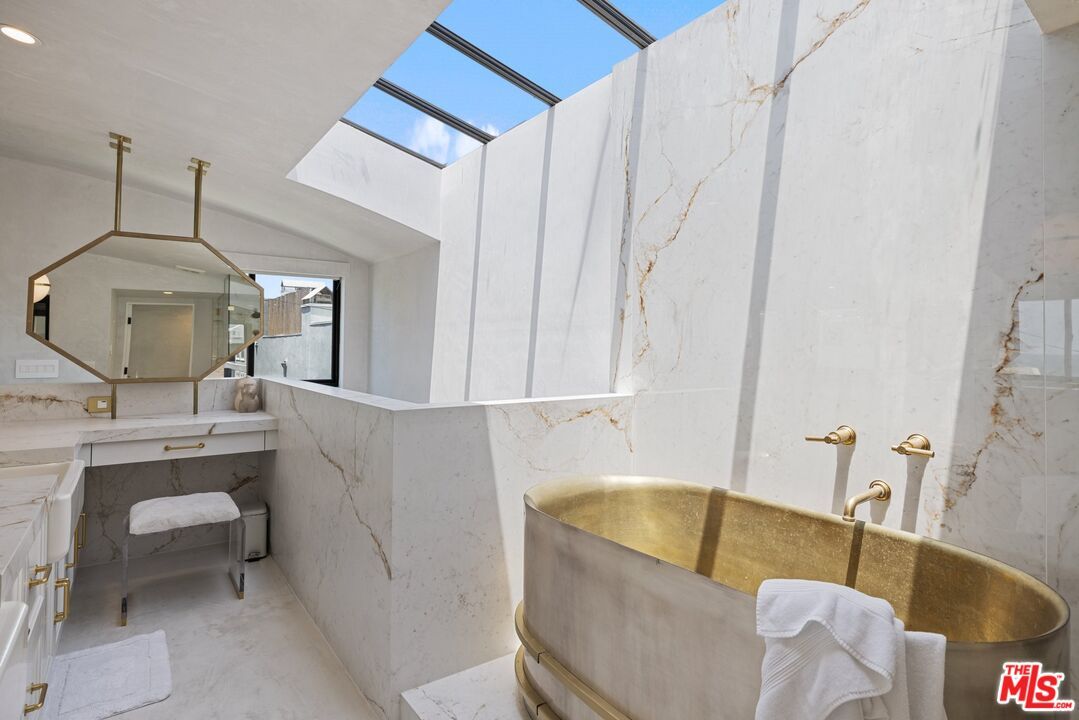 Bathroom, Glass Ceilings, Interior, Recessed Lighting