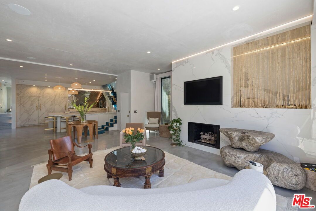 Fireplace, Interior, Living room, Marble Walls, Recessed Lighting