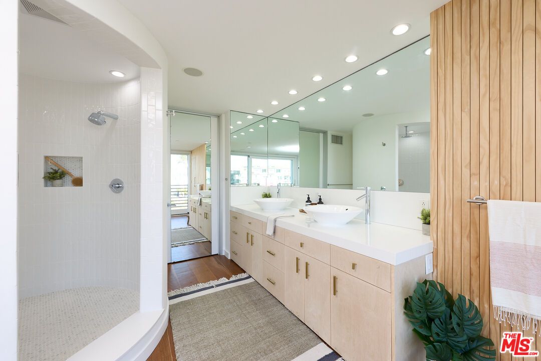 Bathroom, Dual Sink Vanities, Interior, Recessed Lighting, Wood Texture Flooring
