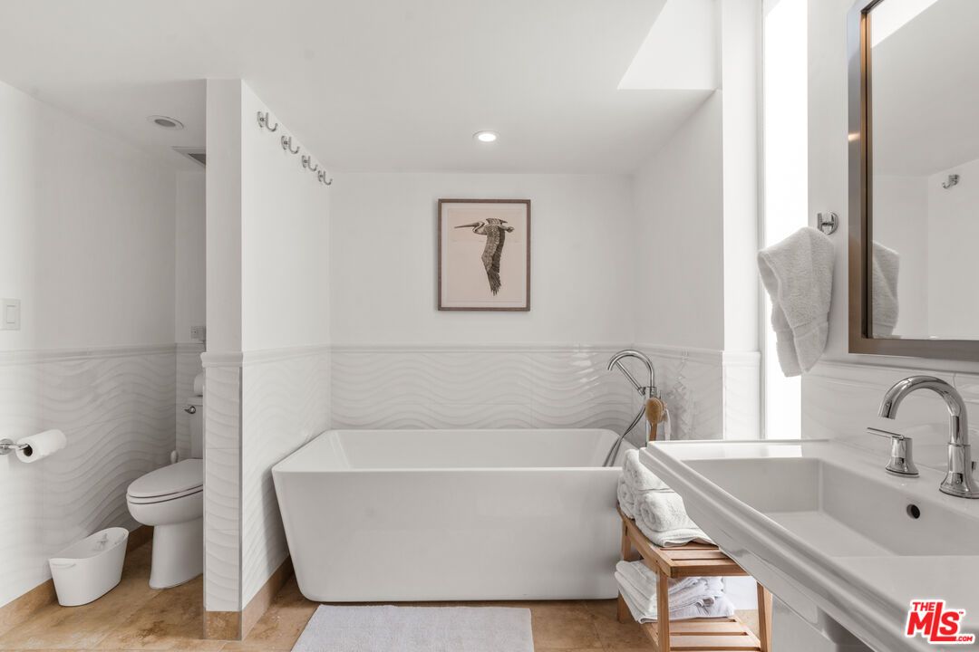 Bathroom, Free Standing Baths, Interior, Recessed Lighting