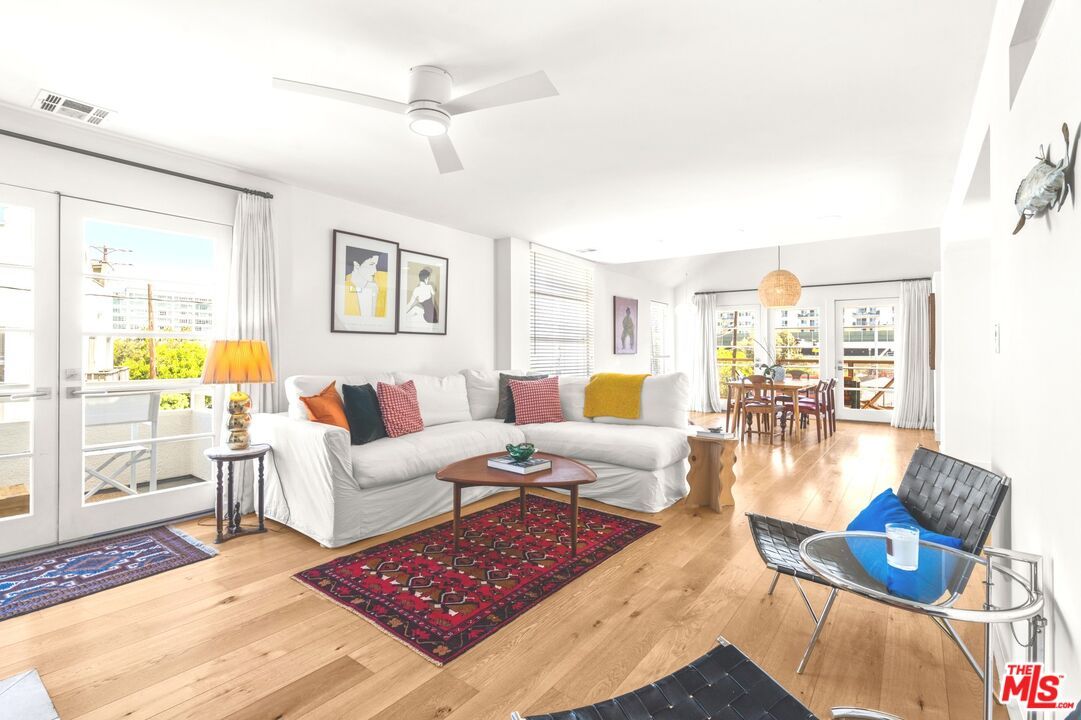 Dining room, Interior, Living room, Pendant Lights, Wood Texture Flooring