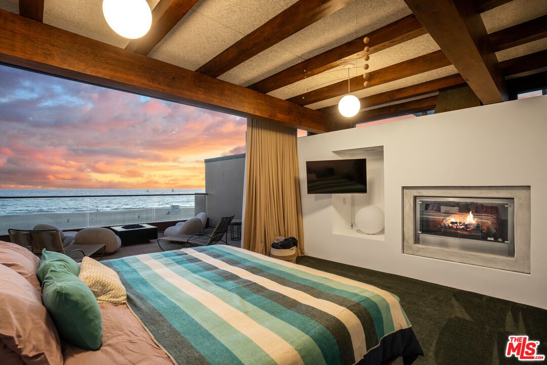 Bedroom, Fireplace, Interior, Pendant Lights, Water, Wooden Beams