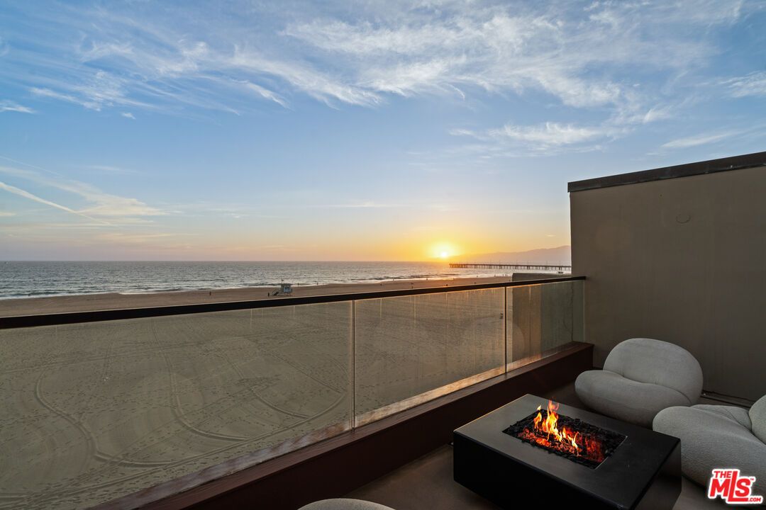 Water, Exterior, Other