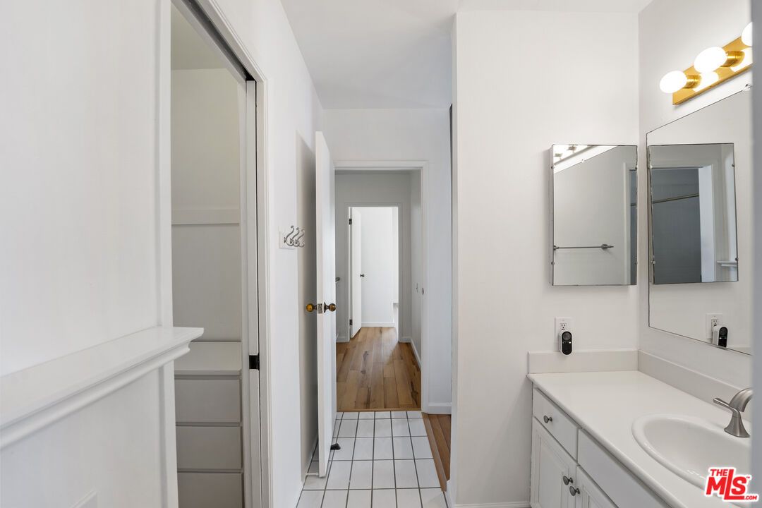 Bathroom, Dual Sink Vanities, Interior, Wood Texture Flooring